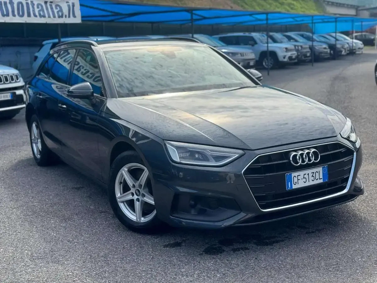 Usata Audi A4 Ambiente 163 CV (119 kW) 2021 Grigio Station wagon