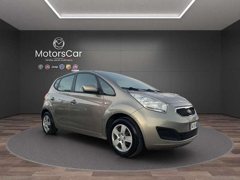 Bronzo Usata 2014 Kia Venga Active Due volumi | 4000 € (Ottimo prezzo) - Immagine 1/4