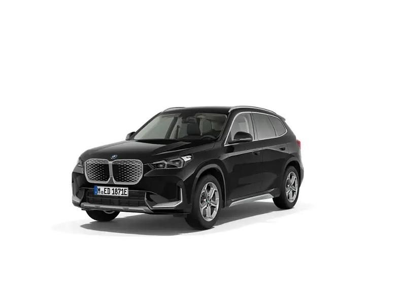Nuova BMW iX1 Comfort Edition 150 kW (204 CV) 2026 Black sapphire metallizzato SUV