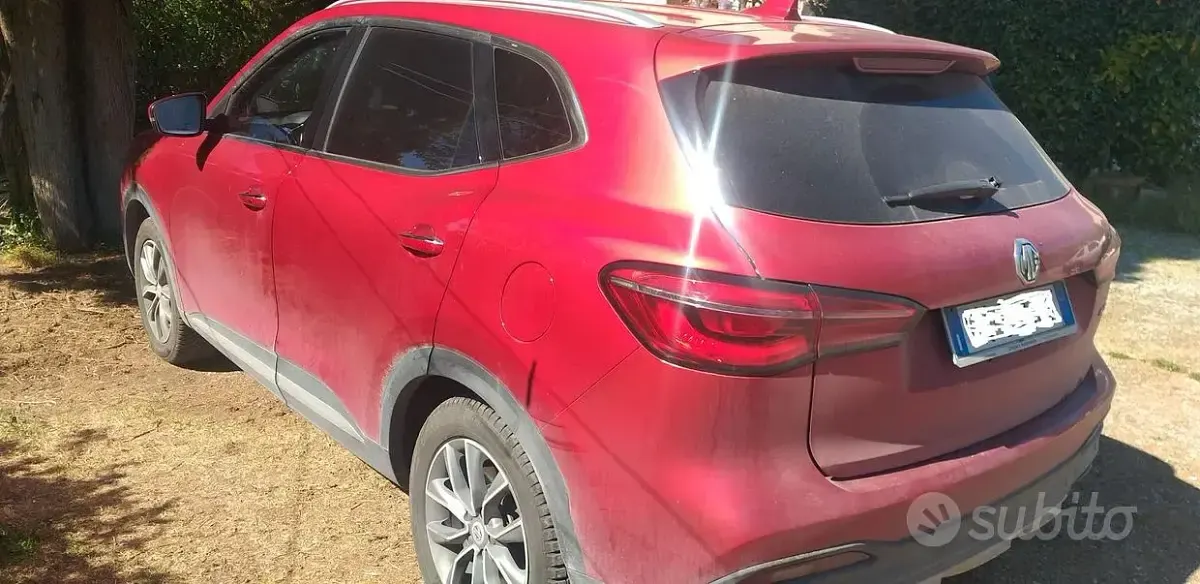 Usata MG HS 162 CV (119 kW) 2023 Rosso SUV
