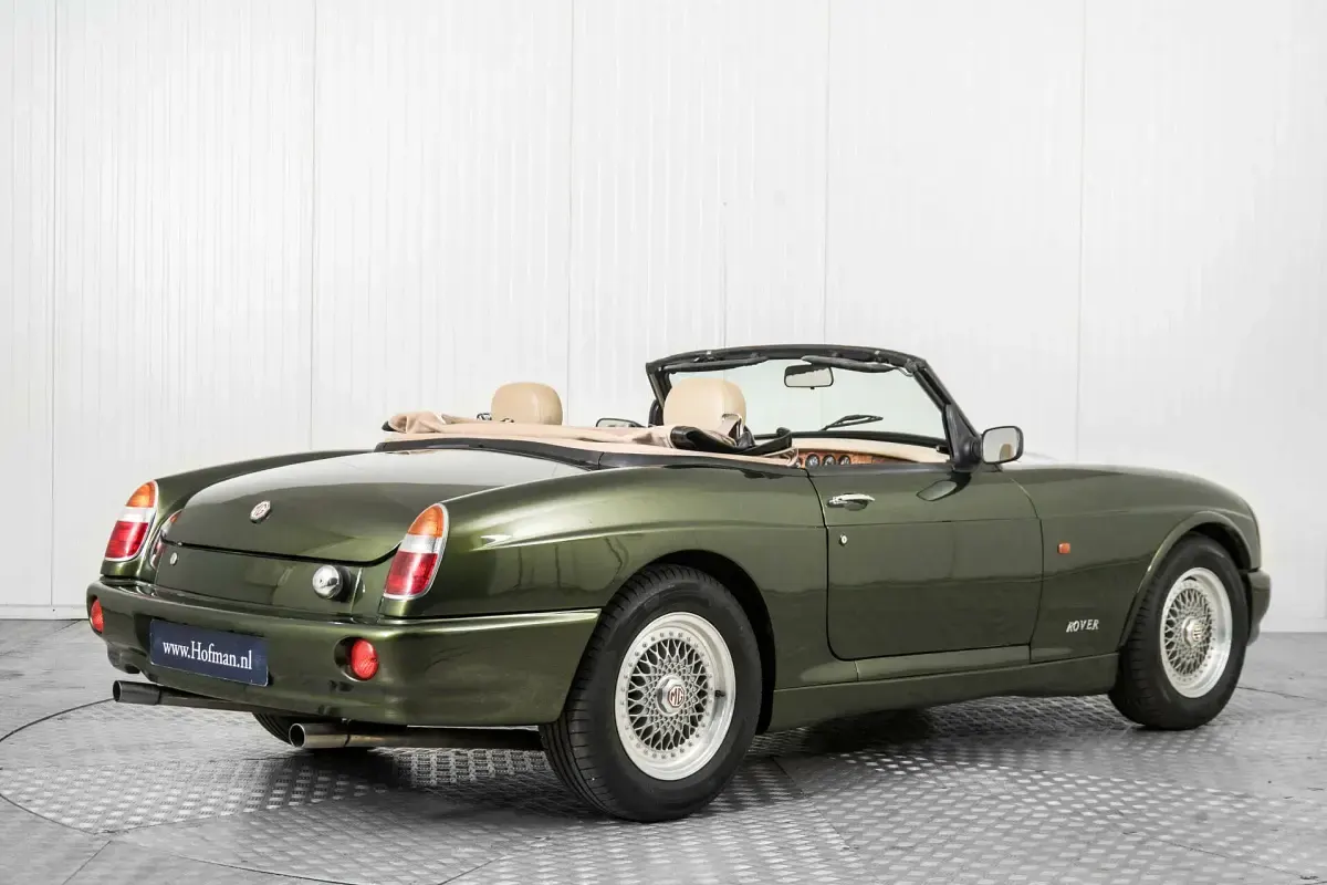 Usata MG RV8 192 CV (141 kW) 1994 Verde Cabrio