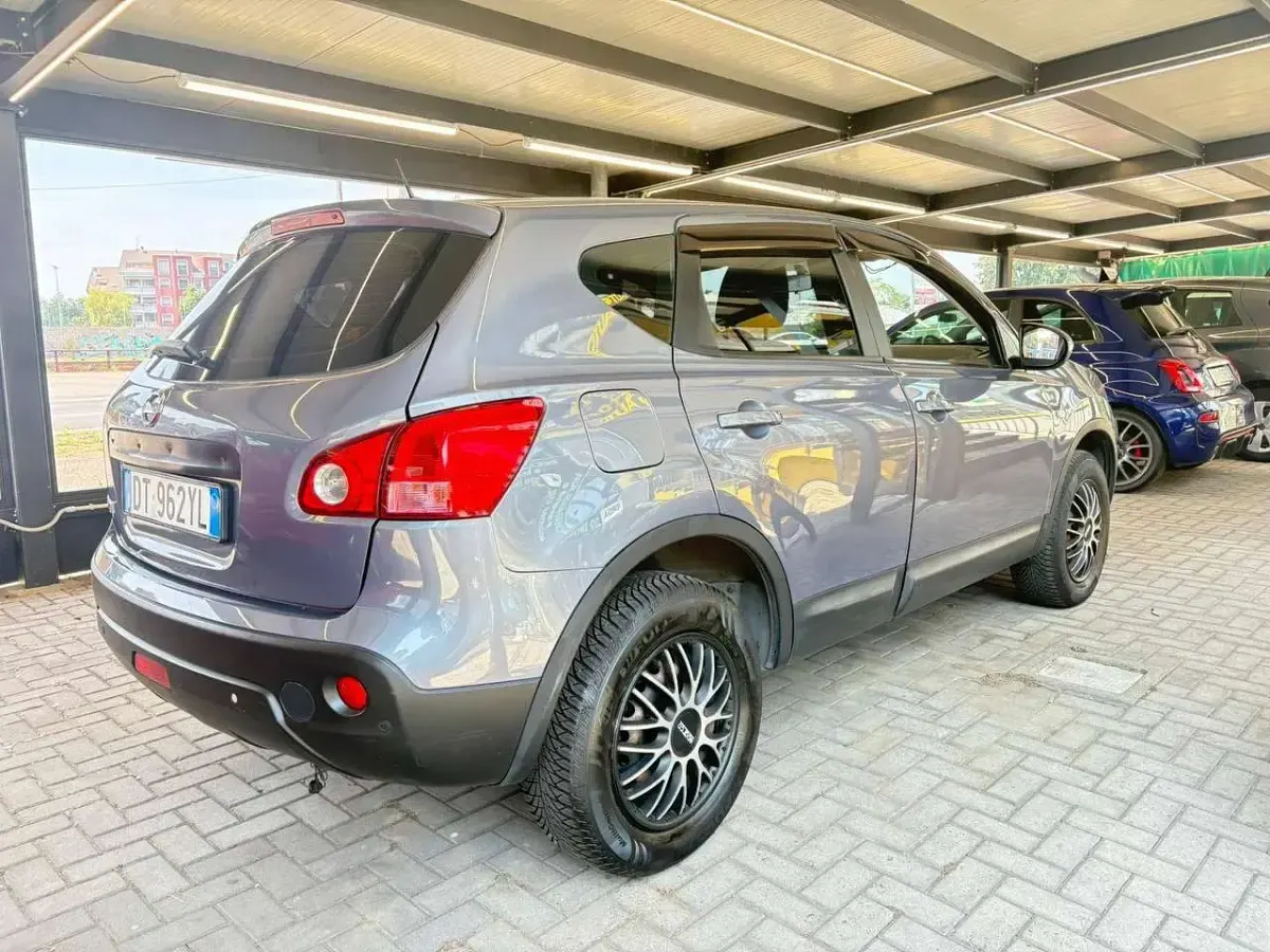 Usata Nissan Qashqai Tekna 117 CV (86 kW) 2009 Grigio SUV