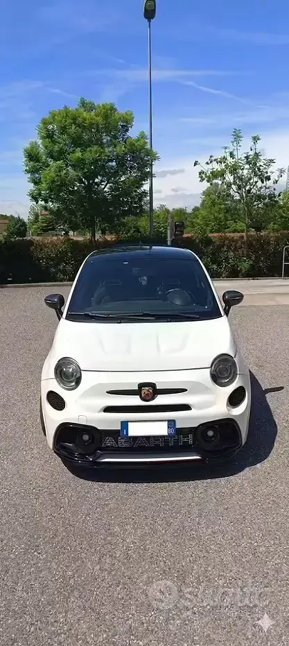 Usata Abarth 500 140 CV (102 kW) 2010 Bianco Utilitaria