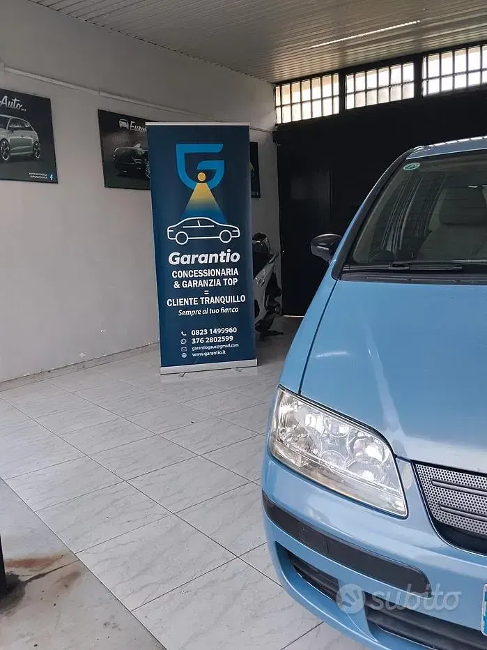 Usata Fiat Idea 90 CV (66 kW) 2006 Bluazzurro Monovolume