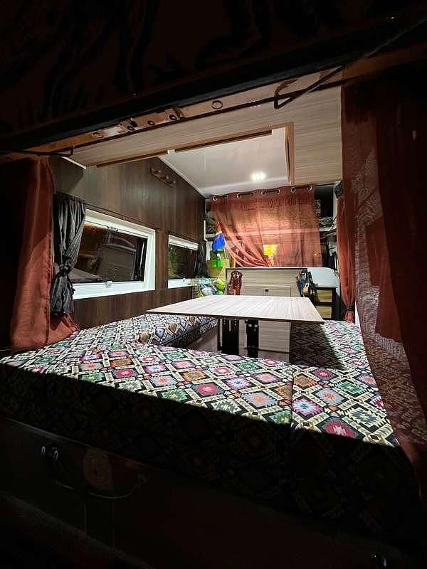 Usata Iveco Daily 124 CV (91 kW) 2005 Arancione Monovolume