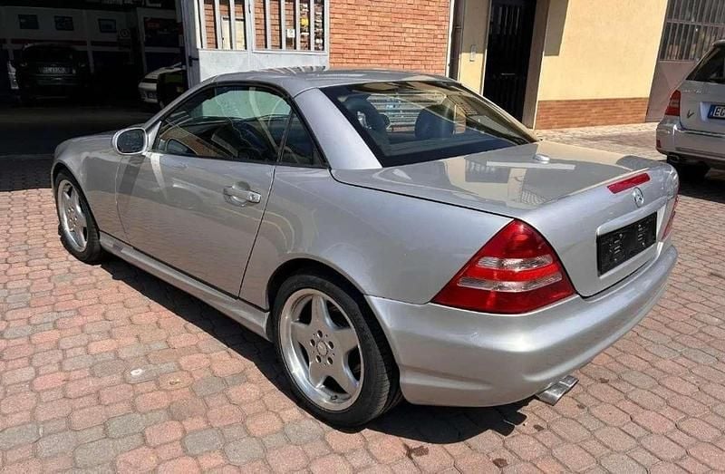 Usata Mercedes SLK320 218 CV (160 kW) 2001 Cabrio