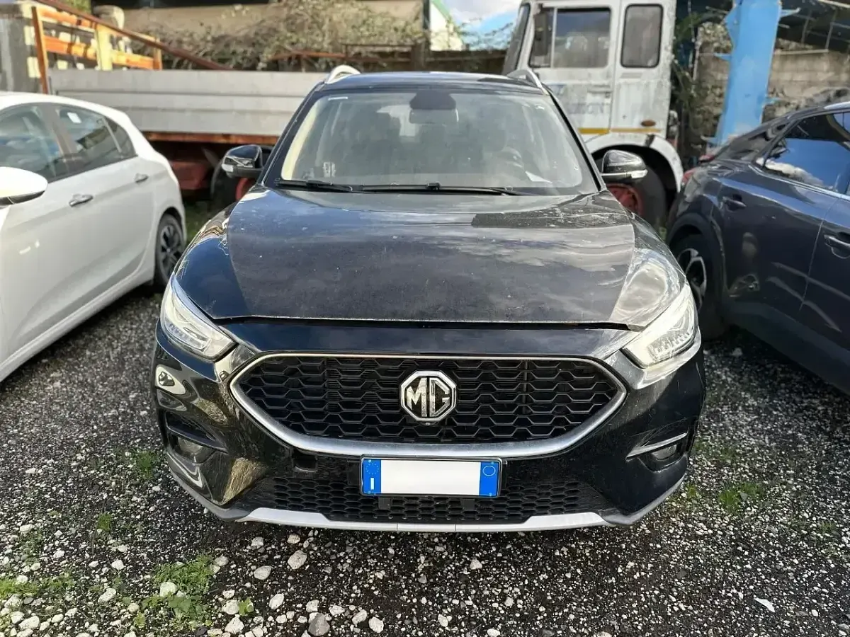 Usata MG ZS Comfort 106 CV (77 kW) 2022 Nero SUV