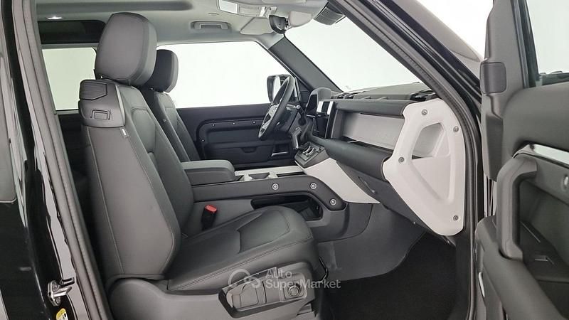 Nuova Land Rover Defender S 200 CV (147 kW) 2025 Nero SUV