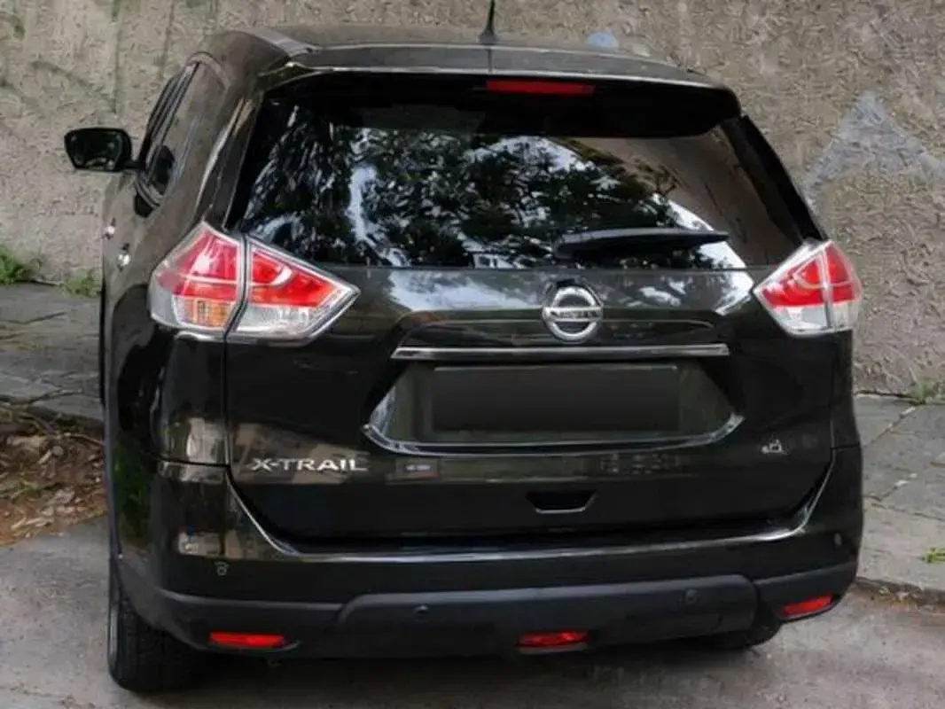 Używany Nissan X-Trail 131 KM (96 kW) 2015 Zielony SUV