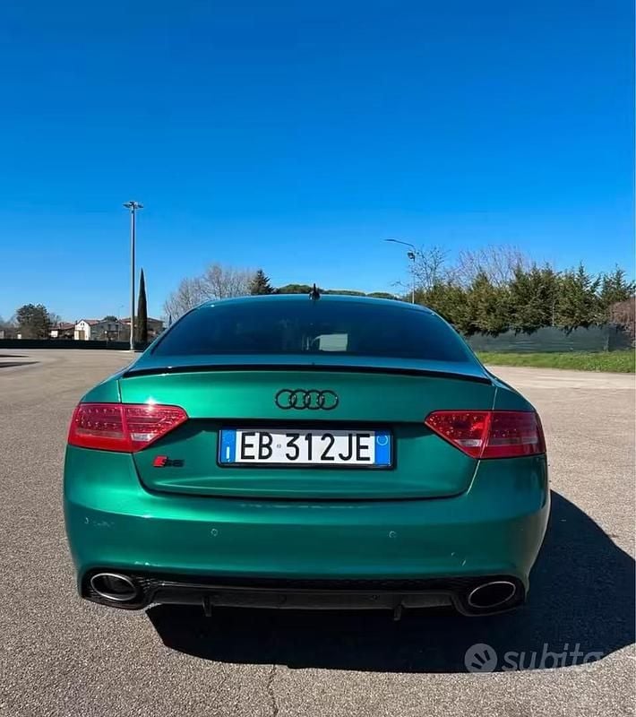 Begagnad Audi A5 S-Line 170 HK (125 kW) 2010 Sportkupé