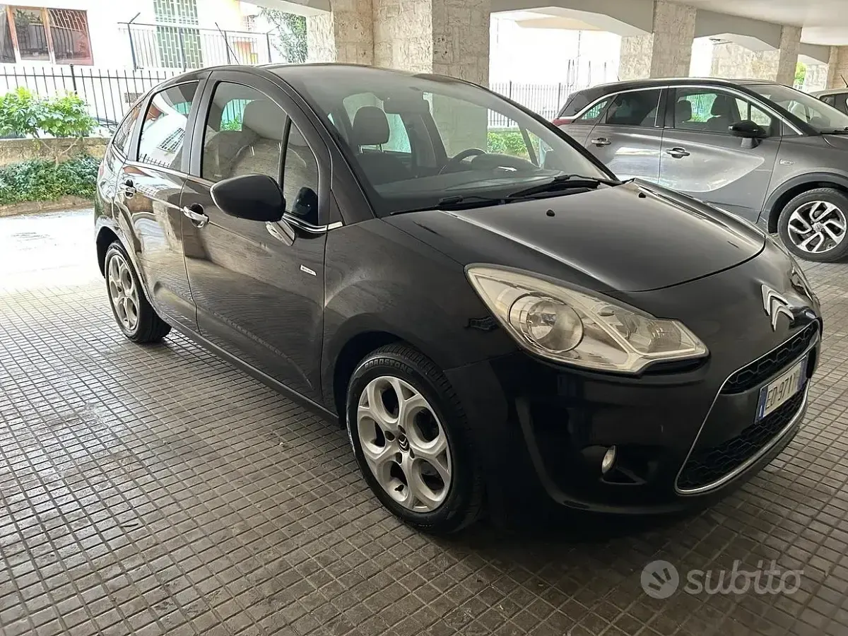 Usata Citroën C3 Exclusive 68 CV (50 kW) 2010 Nero Berlina