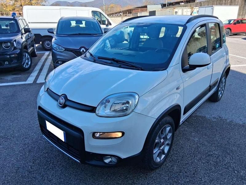 Usata Fiat Panda 4x4 86 CV (63 kW) 2015 Bianco Utilitaria
