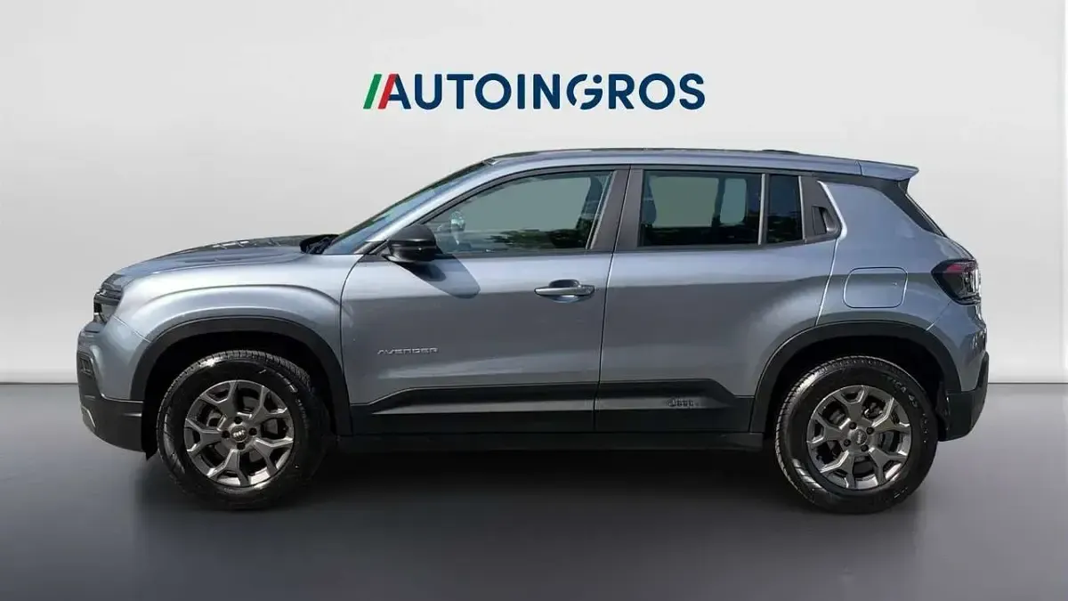 Usata Jeep Avenger Longitude 101 CV (74 kW) 2024 Grigio SUV