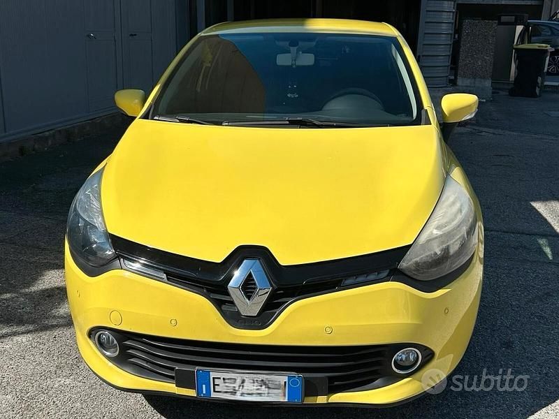 Usata Renault Clio IV 75 CV (55 kW) 2014 Giallo Berlina