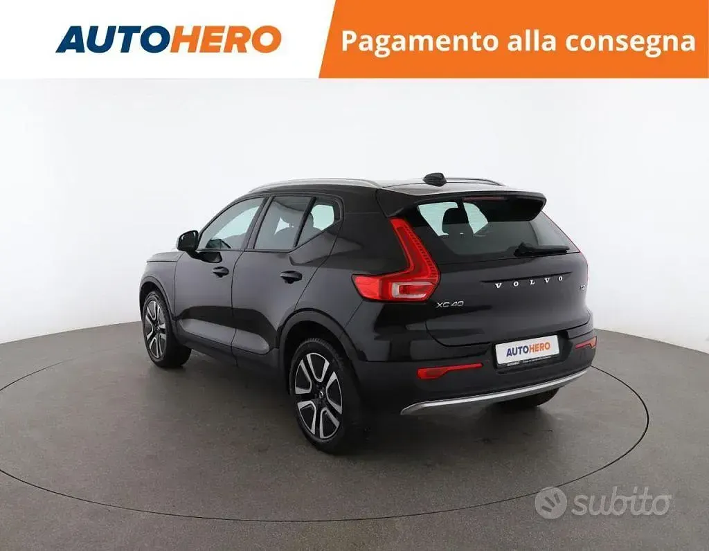 Occasion Volvo XC40 Momentum 129 ch (94 kW) 2020 Noir SUV