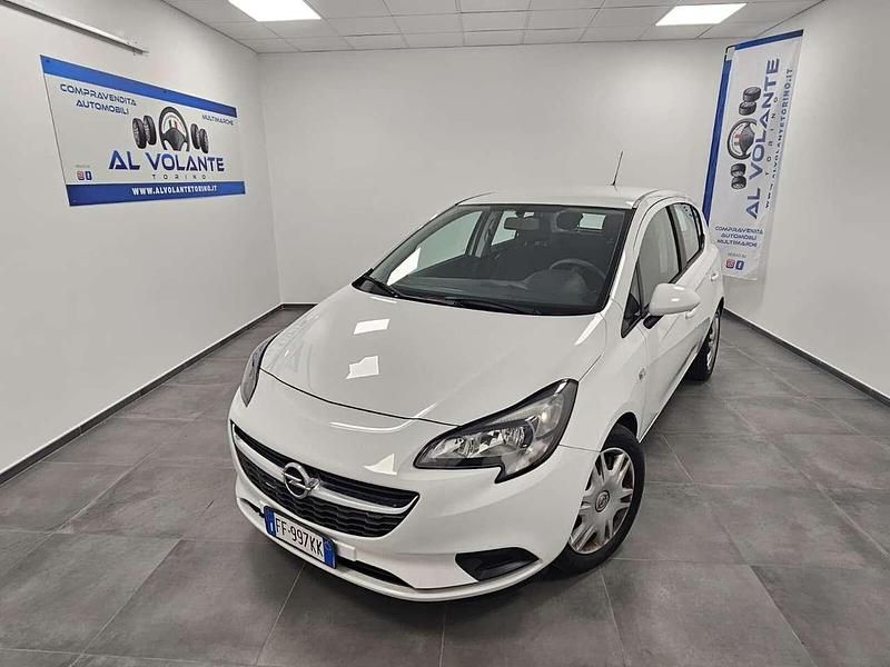 Usata Opel Corsa 90 CV (66 kW) 2016 Bianco Berlina