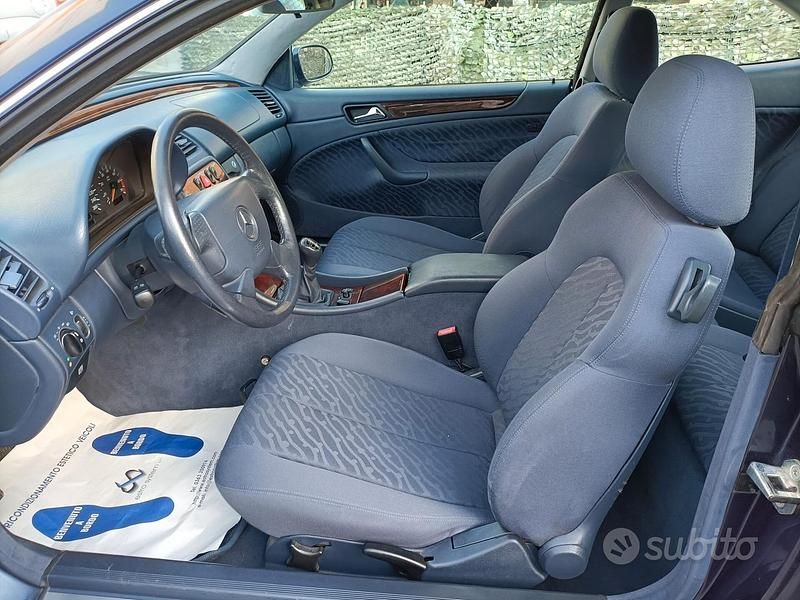 Usata Mercedes CLK200 Elegance 192 CV (141 kW) 1999 Blu Coupé
