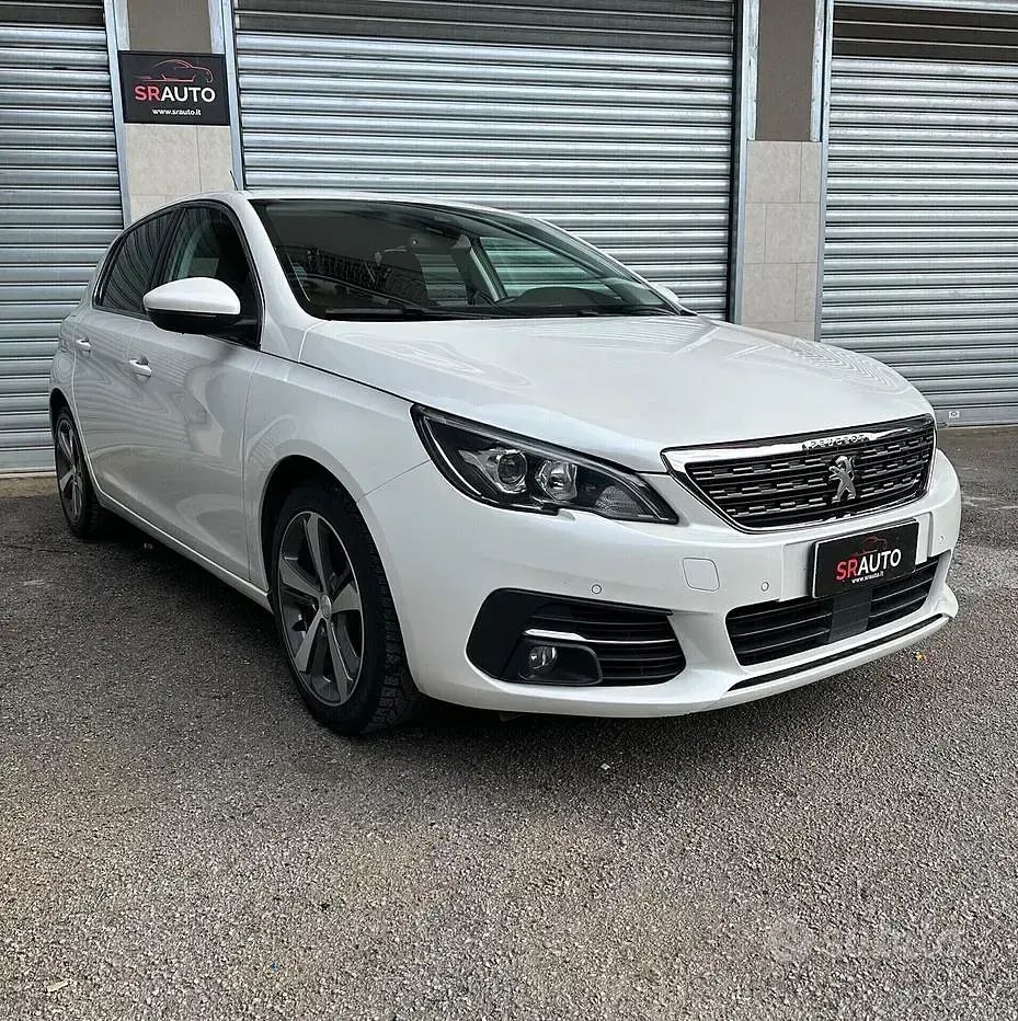 Usata Peugeot 308 Allure 131 CV (96 kW) 2018 Bianco Berlina