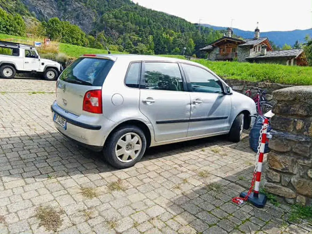 Usata VW Polo Comfortline 64 CV (47 kW) 2002 Utilitaria