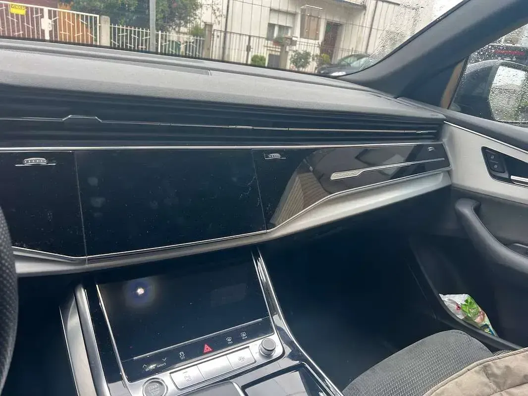 Usata Audi Q8 Sport 286 CV (210 kW) 2021 Nero SUV