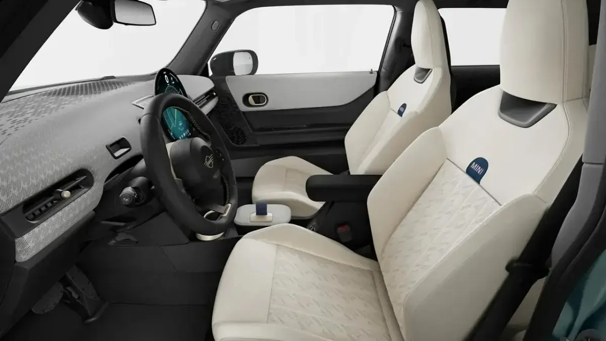 Nuova Mini Cooper 114 kW (156 CV) 2026 Blu Utilitaria