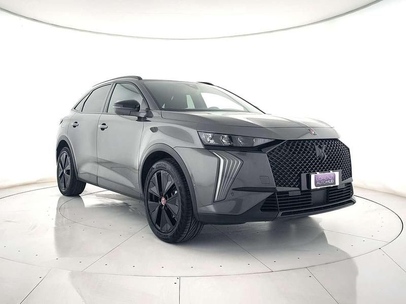 Usata DS Automobiles DS7 Crossback Performance 131 CV (96 kW) 2023 Grigio metallizzato SUV