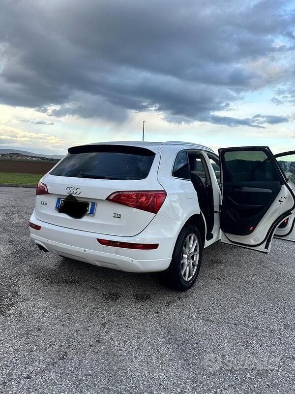 Usata Audi Q5 150 CV (110 kW) 2011 Bianco SUV