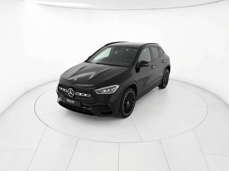 Usata Mercedes GLA250 Premium 160 CV (117 kW) 2022 Nero SUV
