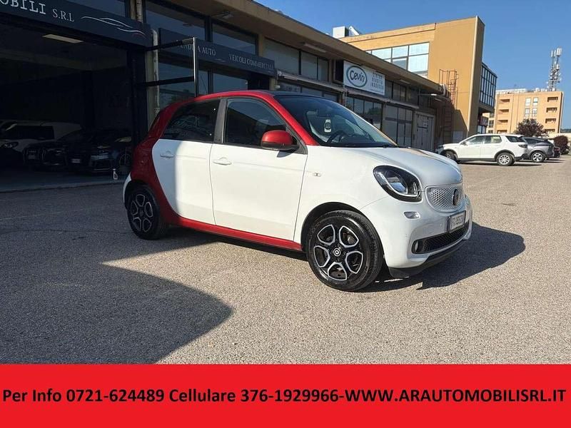 Occasion Smart ForFour Prime 71 ch (52 kW) 2017 Blanc Citadine