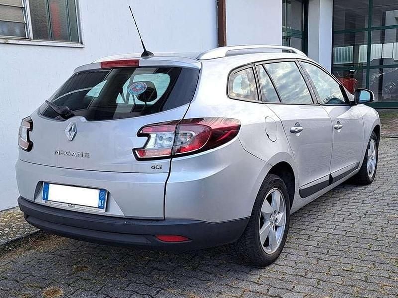 Usata Renault Mégane GrandTour 110 CV (80 kW) 2009 Argento Station wagon