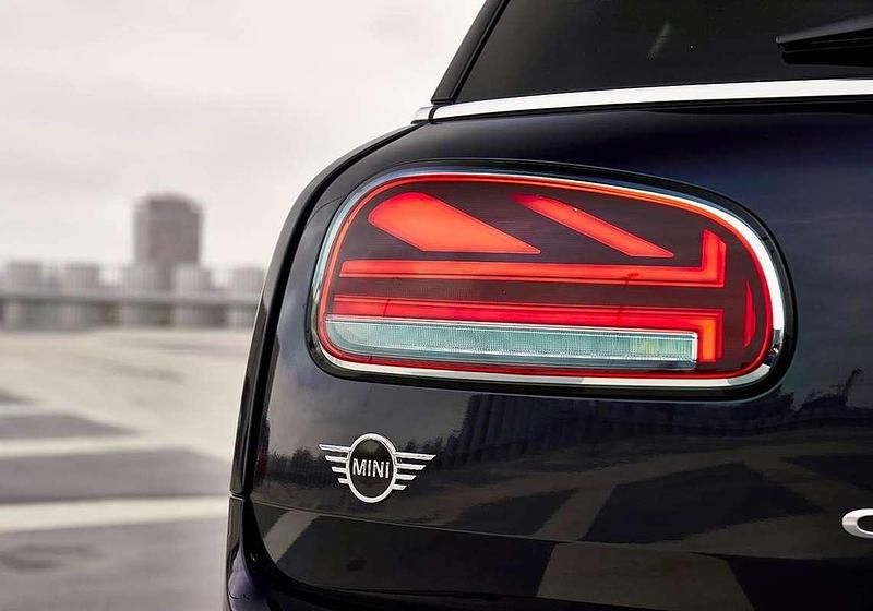 Blu/azzurro Usata 2021 Mini Cooper D Clubman Station wagon | 24.000 € - Immagine 1/4