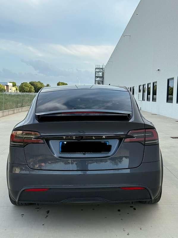 Usata Tesla Model X 217 kW (296 CV) 2023 SUV