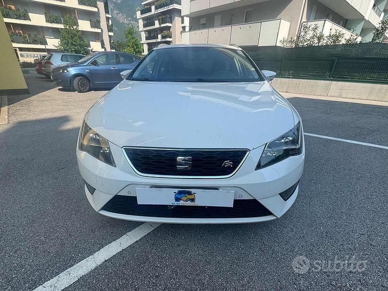 Usata Seat Leon ST Business 150 CV (110 kW) 2017 Bianco Station wagon