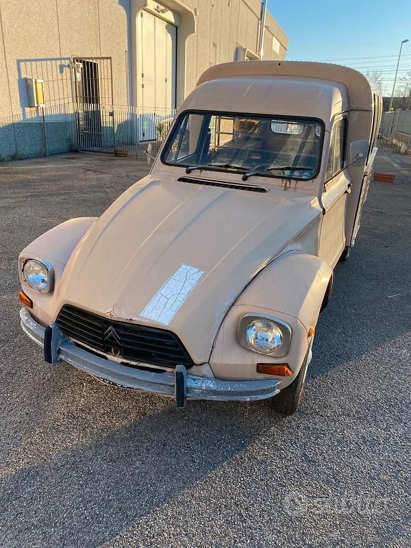 Usata Citroën Dyane 32 CV (23 kW) 1982 Utilitaria