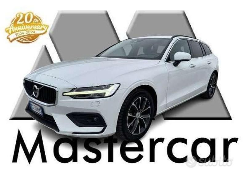 Bianco Usata 2021 Volvo V60 Business Edition Station wagon | 18.900 € (Buon prezzo) - Immagine 1/4