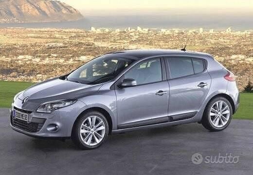 Usata Renault Mégane Dynamique 110 CV (80 kW) 2010 Bianco Berlina