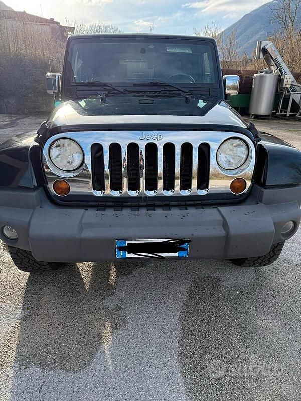Usata Jeep Wrangler Rubicon 2008 Nero SUV