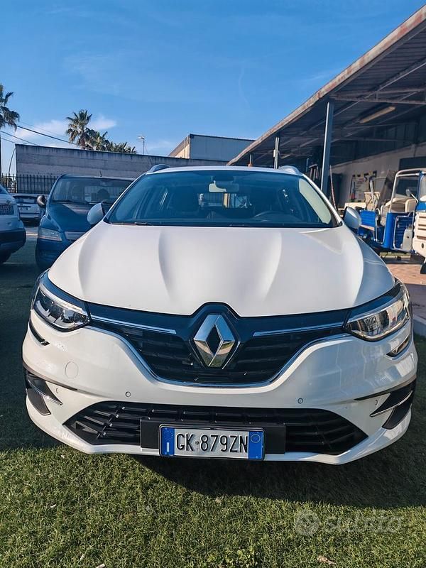 Usata Renault Mégane GrandTour Techno 115 CV (84 kW) 2022 Bianco Station wagon