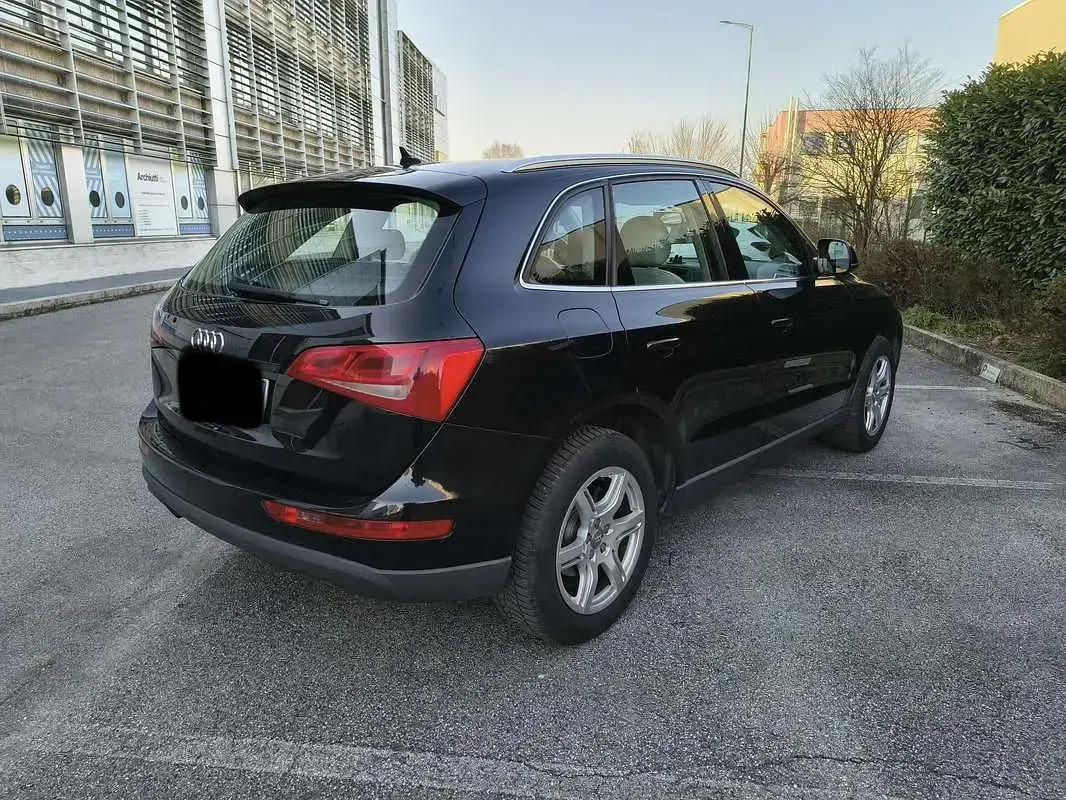 Usata Audi Q5 170 CV (125 kW) 2010 Nero SUV
