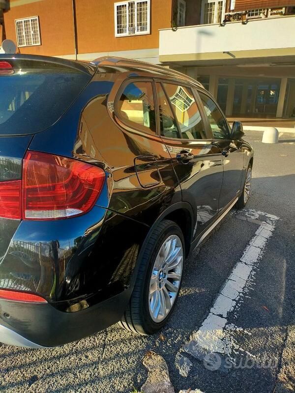 Usata BMW X1 184 CV (135 kW) 2012 Nero SUV