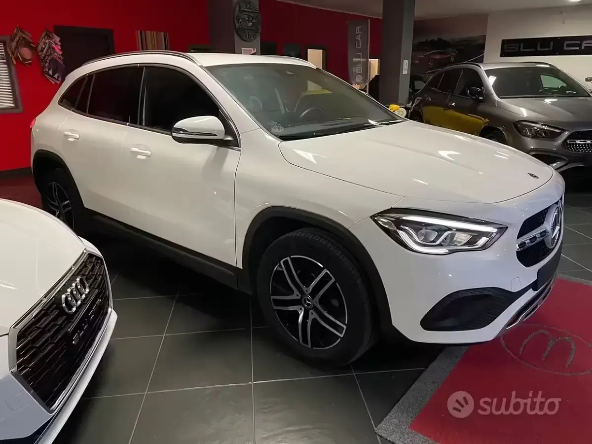 Brugt Mercedes GLA200 150 HK (110 kW) 2023 Sort SUV