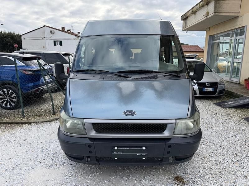 Begagnad Ford Transit 86 HK (63 kW) 2001 Blå Sedan