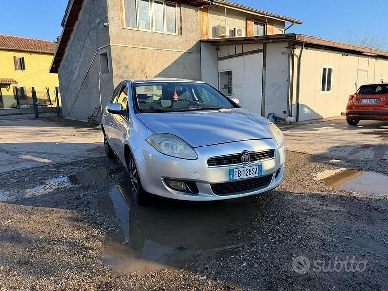Usata Fiat Bravo Emotion 164 CV (120 kW) 2010 Grigio Utilitaria
