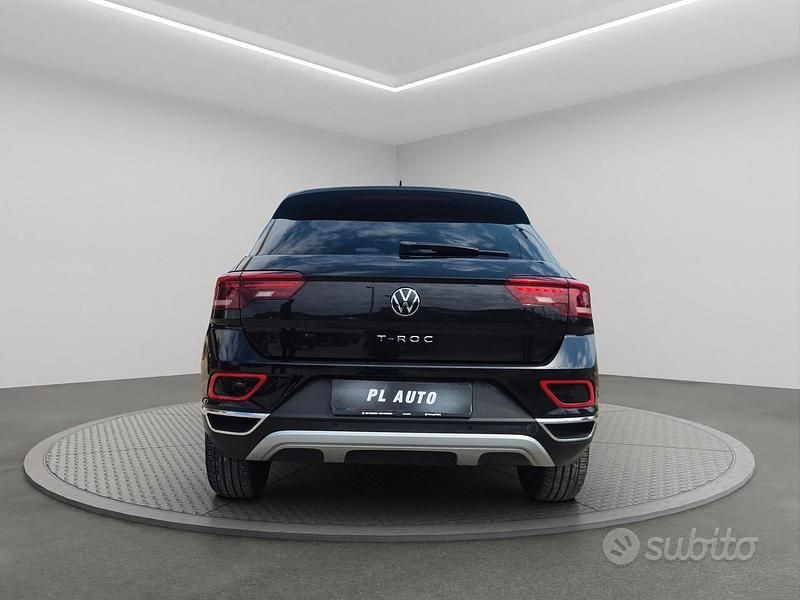 Usata VW T-Roc Style 116 CV (85 kW) 2022 Nero SUV
