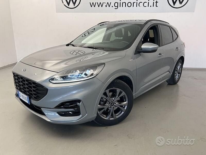 Usata Ford Kuga ST-Line 120 CV (88 kW) 2021 Grigio SUV