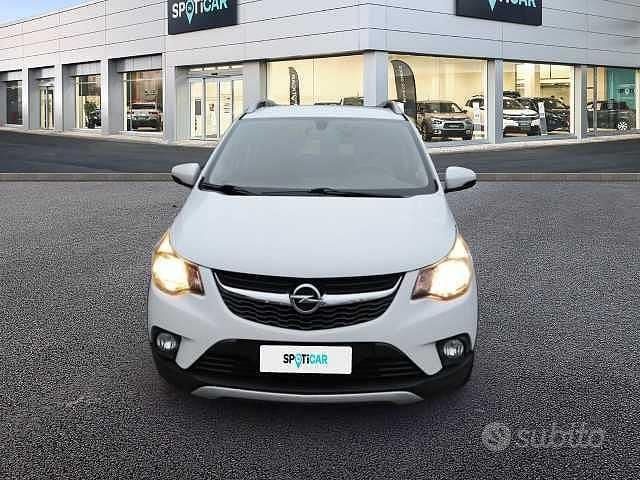 Usata Opel Karl Rocks 73 CV (53 kW) 2019 Bianco Utilitaria