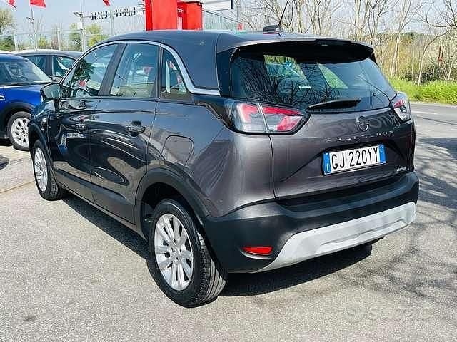 Usata Opel Crossland X Design Edition 120 CV (88 kW) 2022 Grigio SUV
