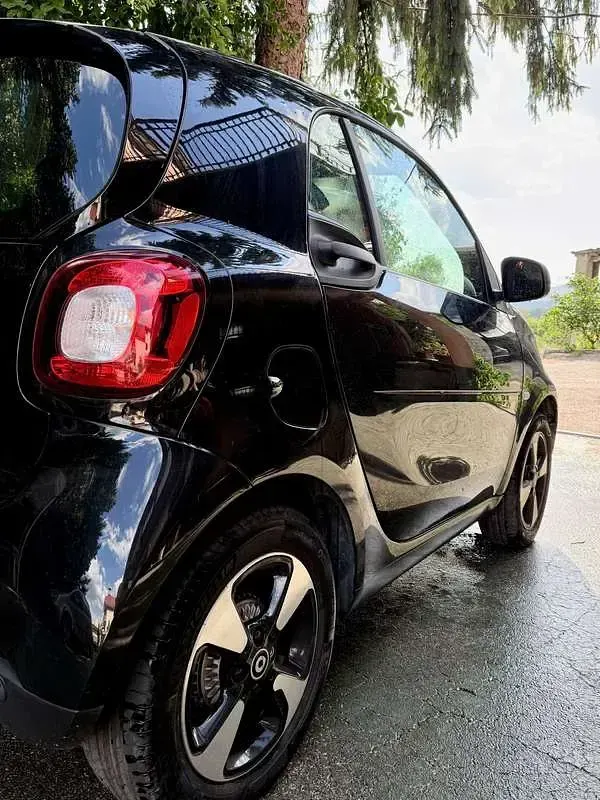 Usata Smart ForTwo Coupé Passion 41 kW (56 CV) 2023 Utilitaria