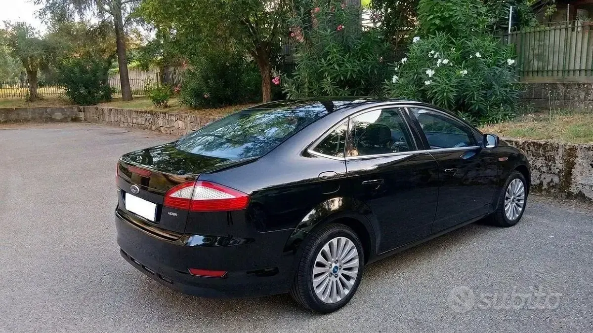 Usata Ford Mondeo 140 CV (102 kW) 2008 Nero Berlina