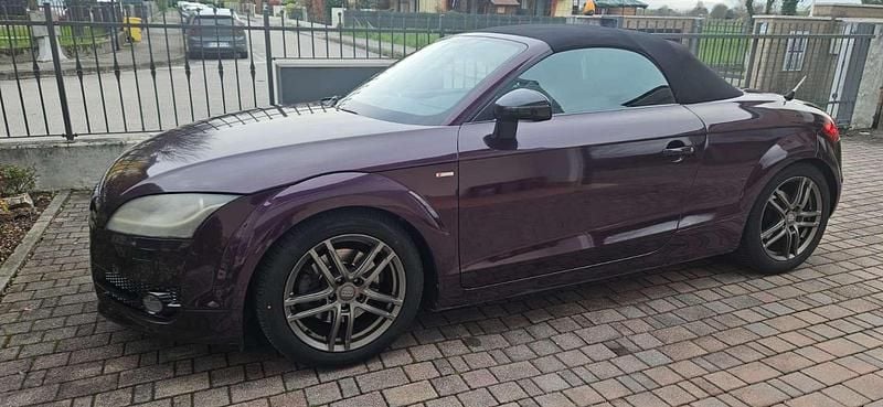 Usata Audi TT Roadster 272 CV (200 kW) 2010 Cabrio